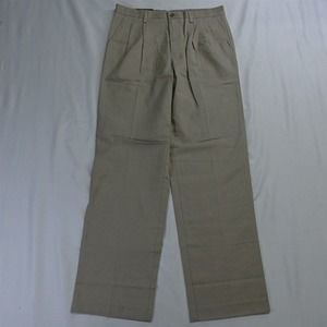 NEW Denver Hayes 32 x 32 Khaki Never Iron Easy Care‎ Pleat Chino Pants